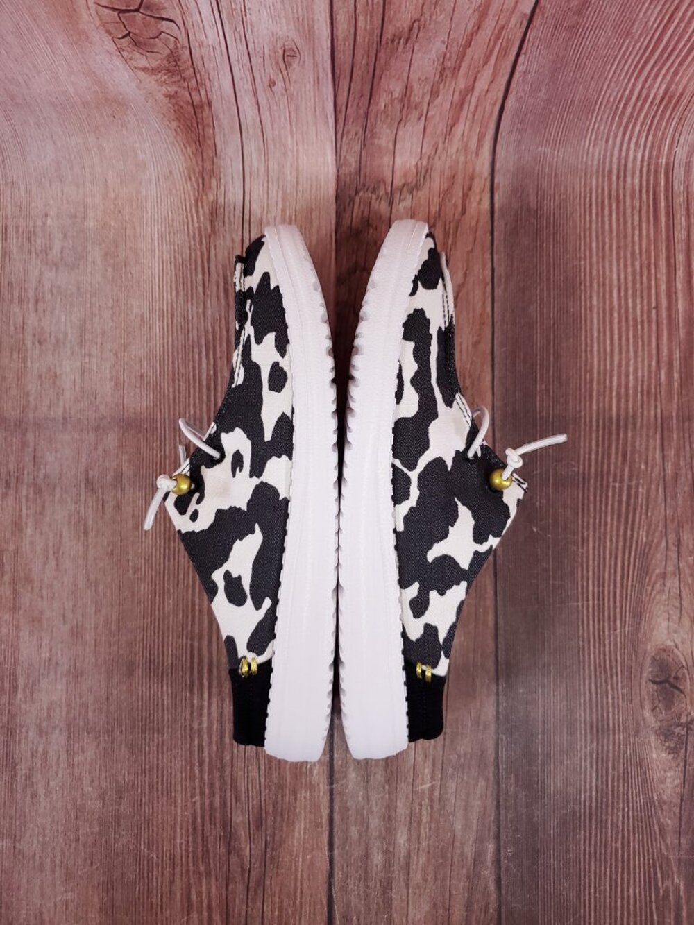 Hey Dude Womens Size 7 Wendy Slip On Classic White Black Cow Print Shoes - Picture 9 of 13